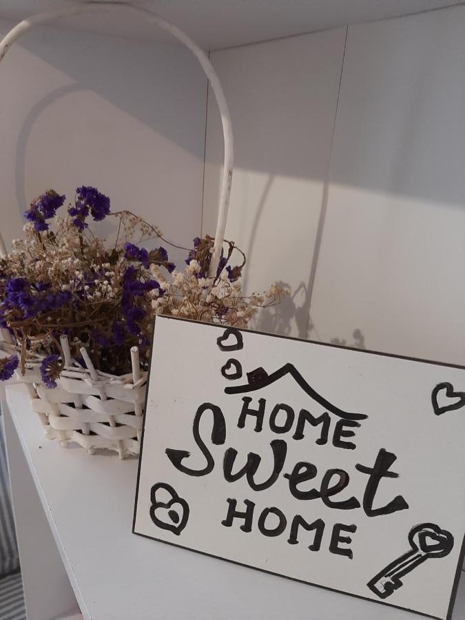 Sweet Home Ивано-Франкивск Екстериор снимка